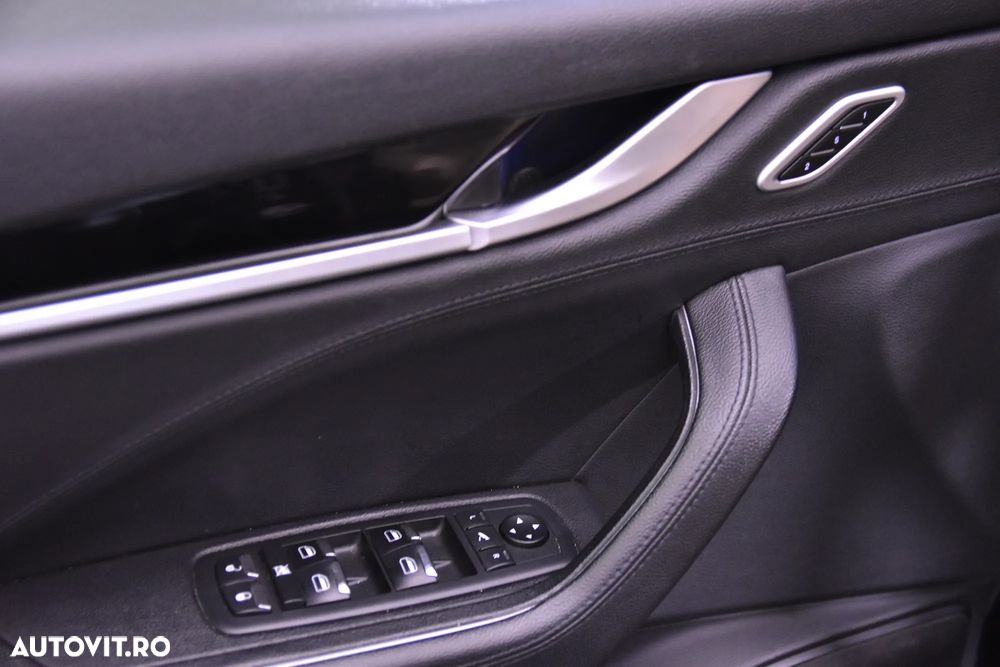Maserati Levante - 14