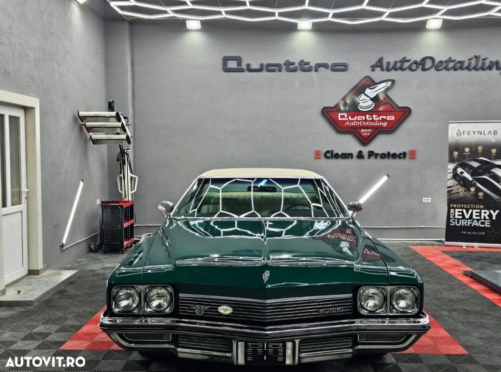 Buick Le Sabre - 1
