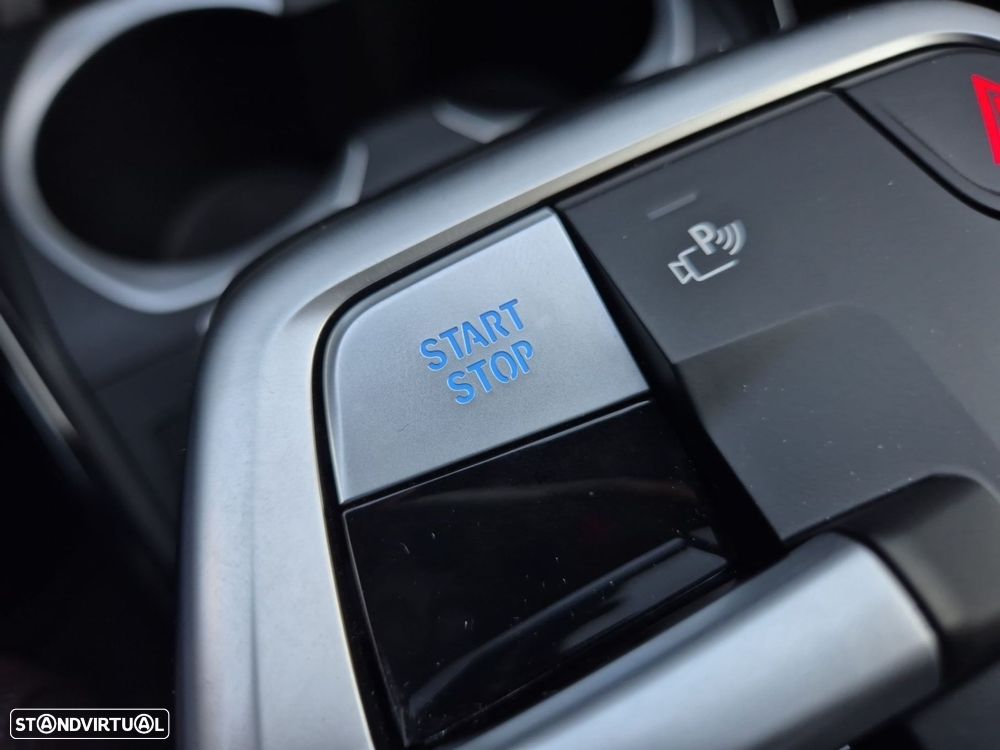 BMW iX1 eDrive20 Pack Desportivo M Pro - 23