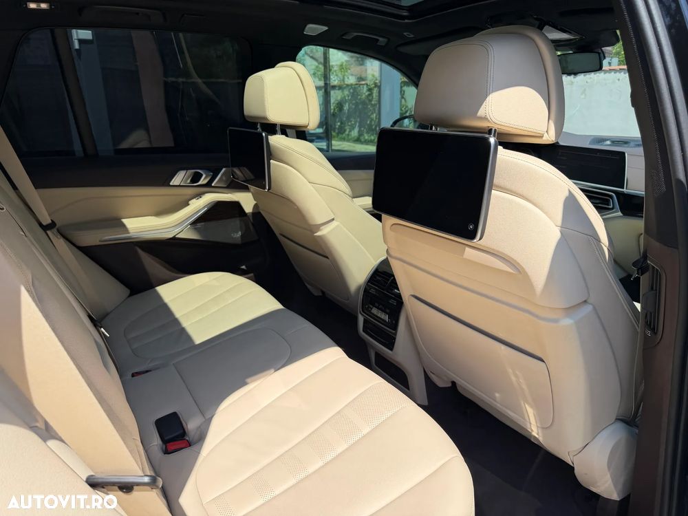BMW X5 xDrive40i - 14