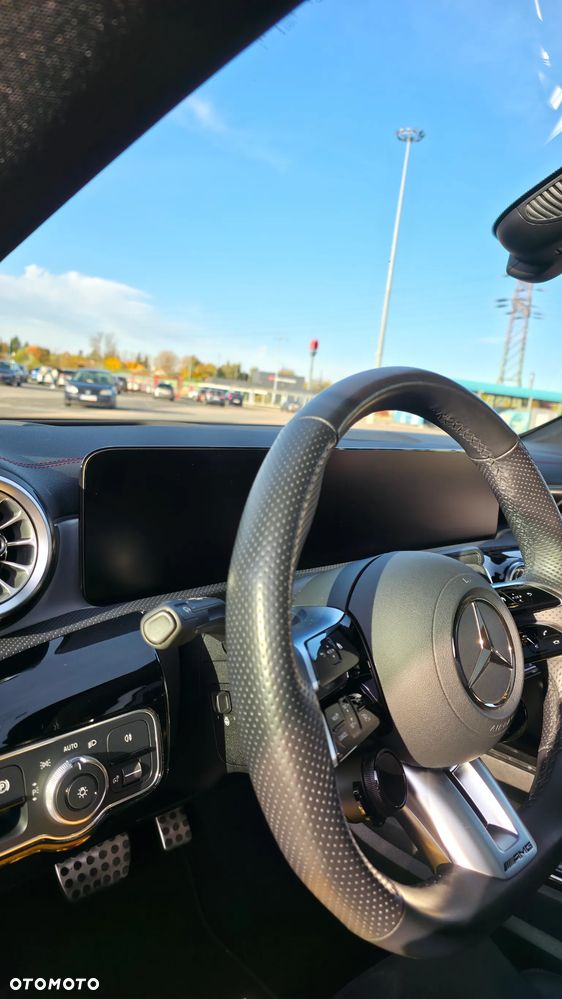 Mercedes-Benz CLA AMG 35 mHEV 4-Matic 8G-DCT - 16