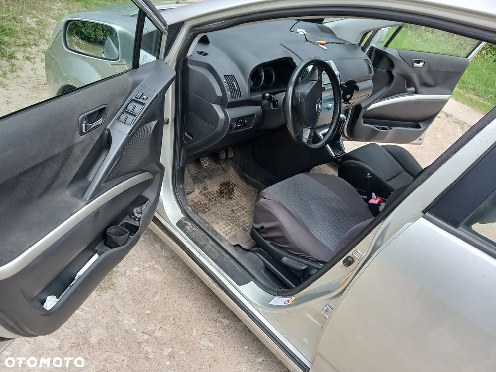 Toyota Corolla Verso 1.8 Sol - 7