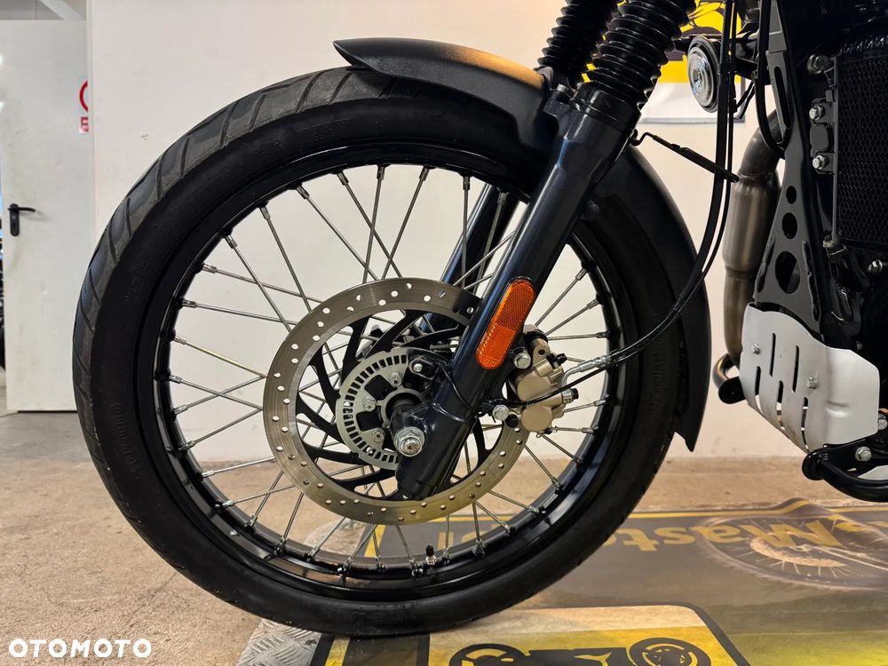 Royal Enfield Himalayan - 18