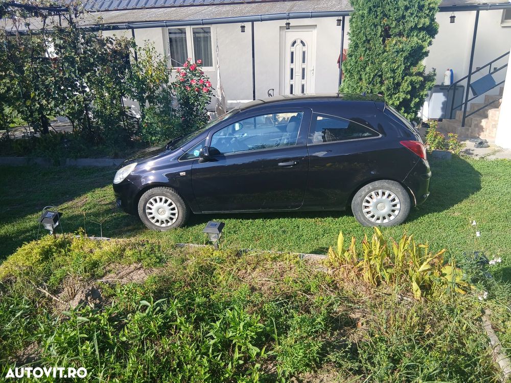 Opel Corsa 1.2i Essentia - 4