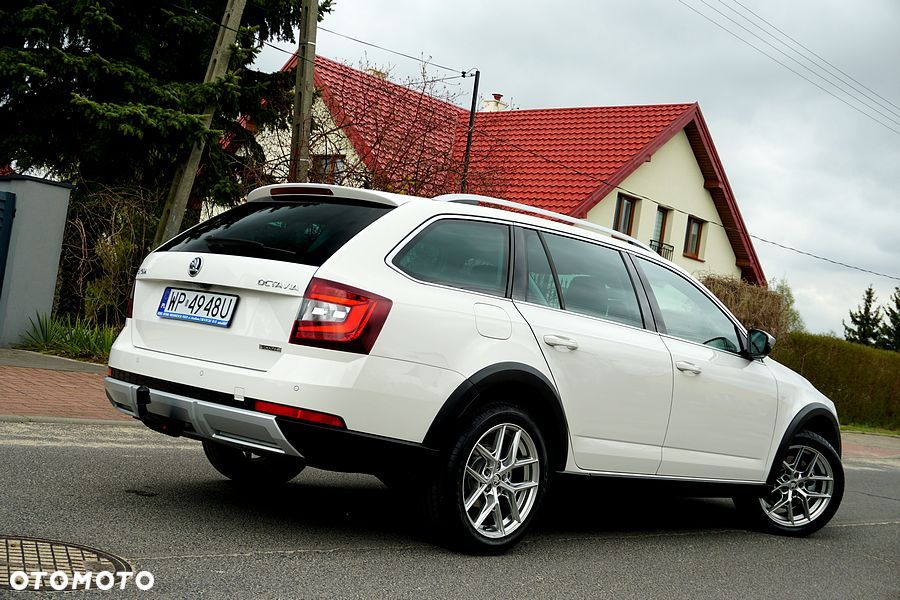 Skoda Octavia 2.0 TDI 4x4 DSG Scout - 4