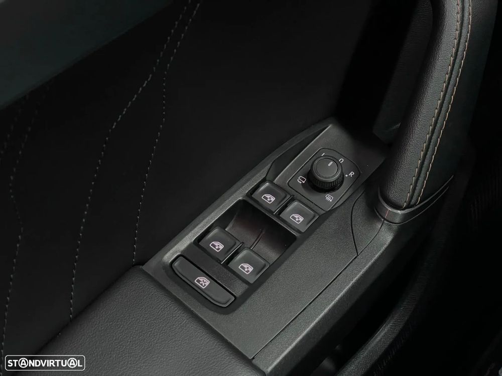 Cupra Formentor 1.4 e-Hybrid DSG Priority - 12
