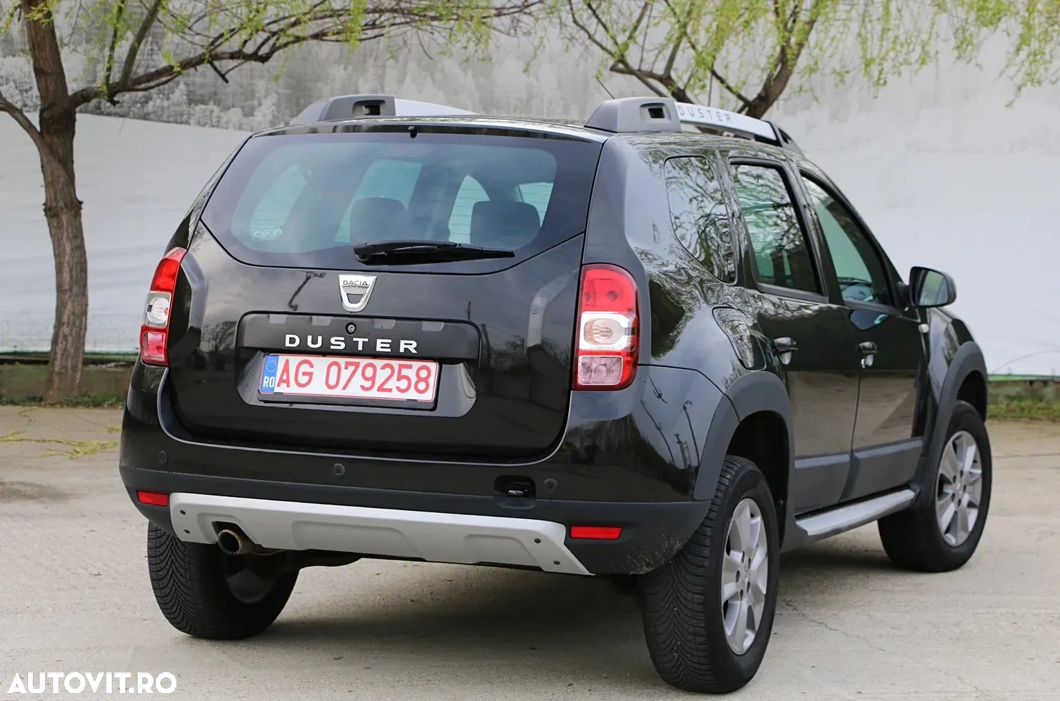 Dacia Duster 1.5 dCi 4x2 Laureate - 14