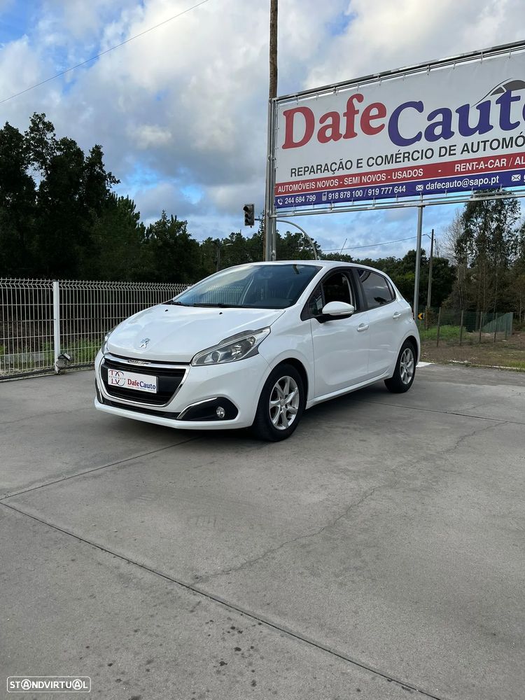 Peugeot 208 1.6 BlueHDi Allure - 3