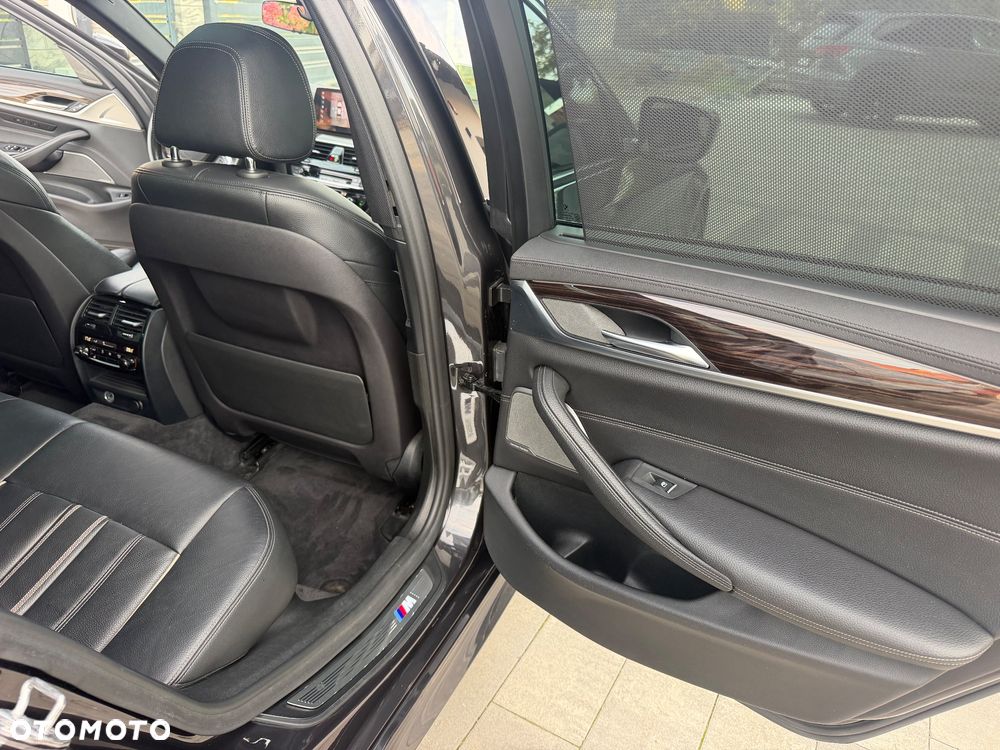 BMW Seria 5 - 24