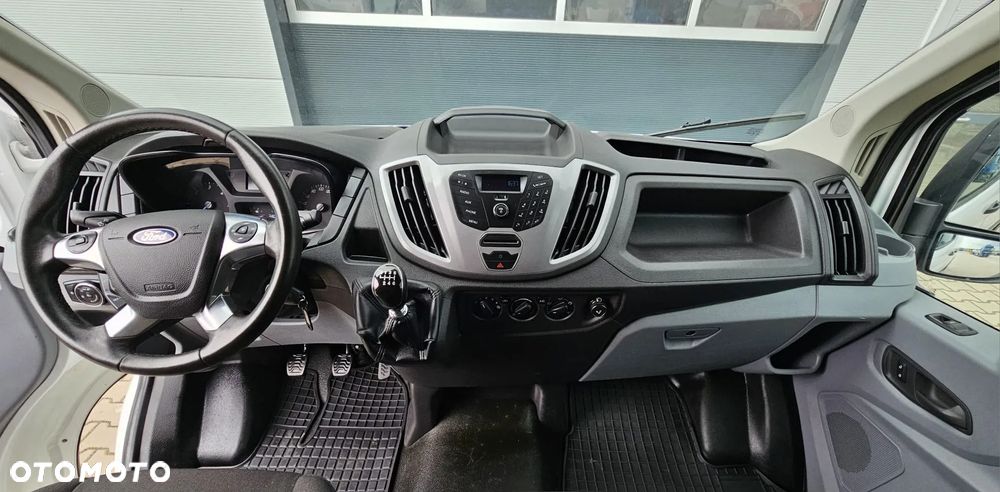 Ford Transit - 5