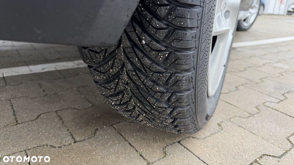 Renault Scenic 1.6 16V 110 TomTom Edition - 24