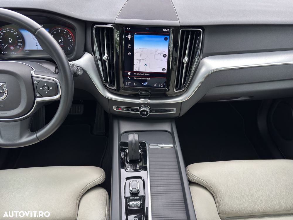 Volvo XC 60 T8 Twin Engine AWD Inscription - 16