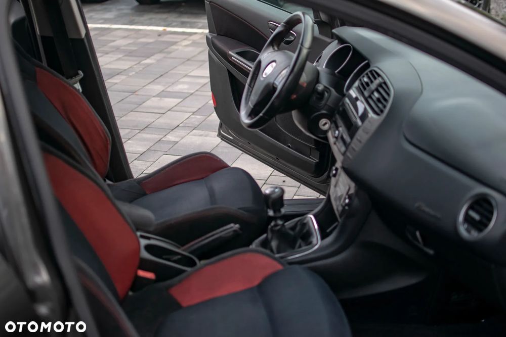 Fiat Bravo - 38