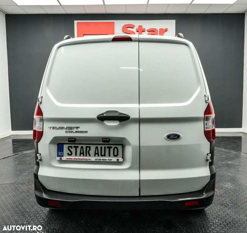 Ford Transit Courier - 6