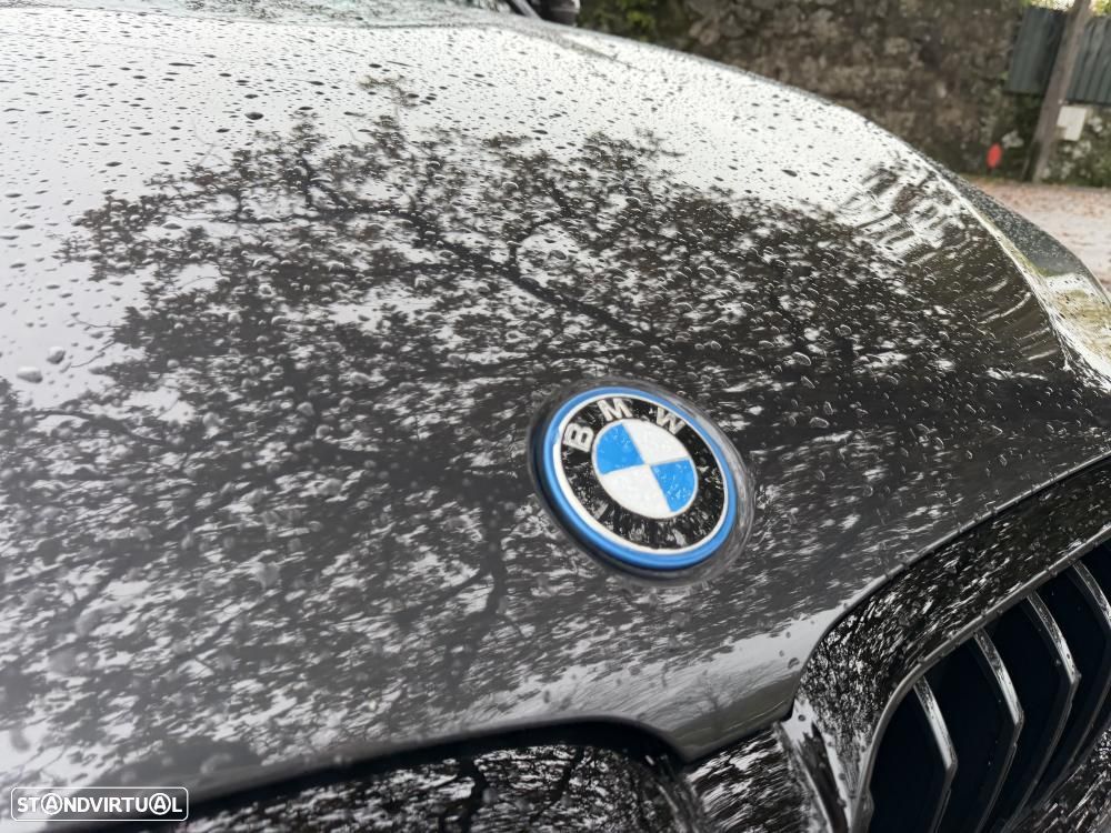 BMW 530 e Pack M - 12