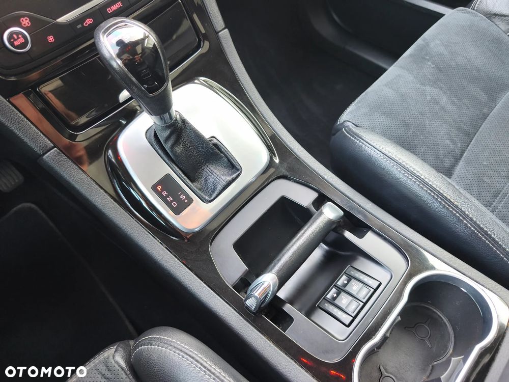 Ford Galaxy 2.0 TDCi Titanium MPS6 - 32
