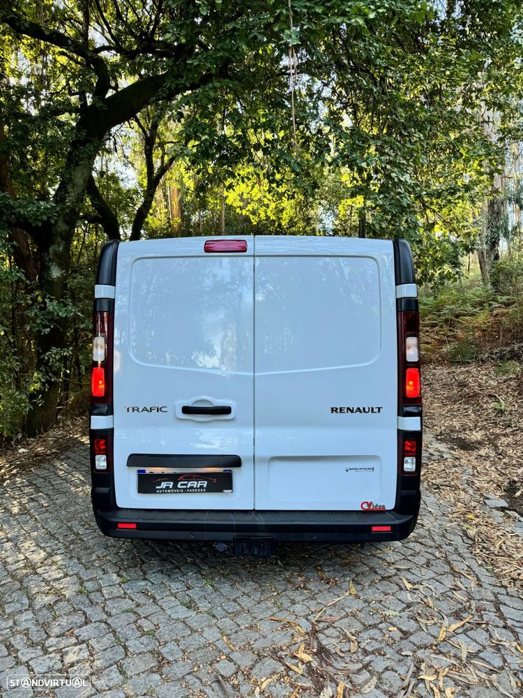 Renault Trafic - 10