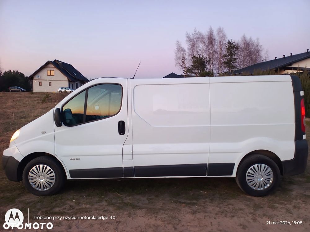 Renault Trafic - 2