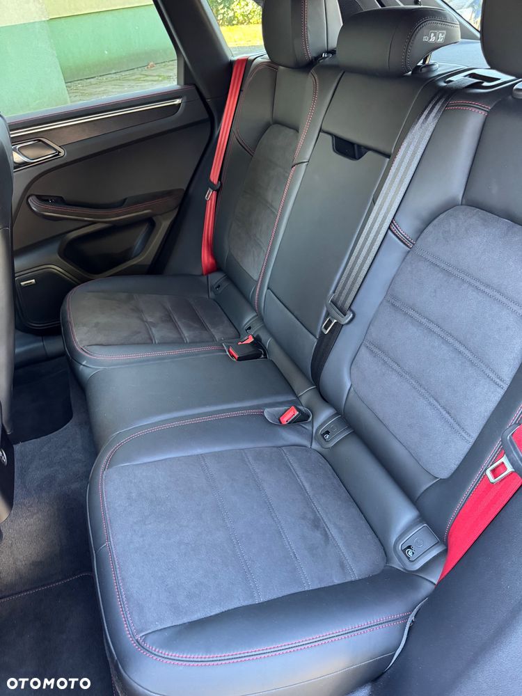 Porsche Macan GTS - 17