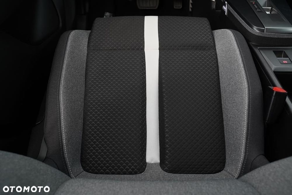 Opel Frontera 1.2 T mHEV GS eDTC6 - 24