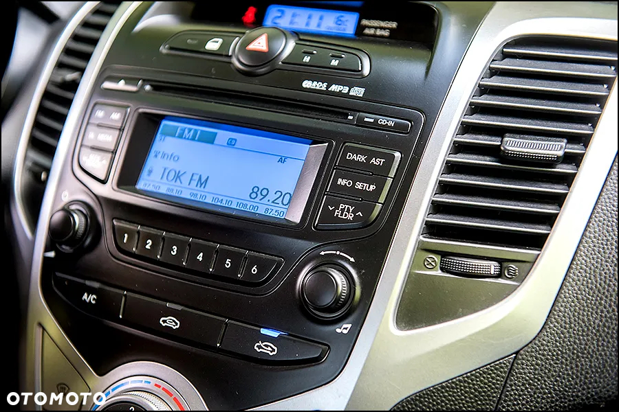 Hyundai ix20 - 23