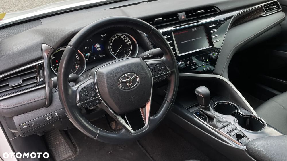Toyota Camry 2.5 Hybrid Comfort CVT - 15