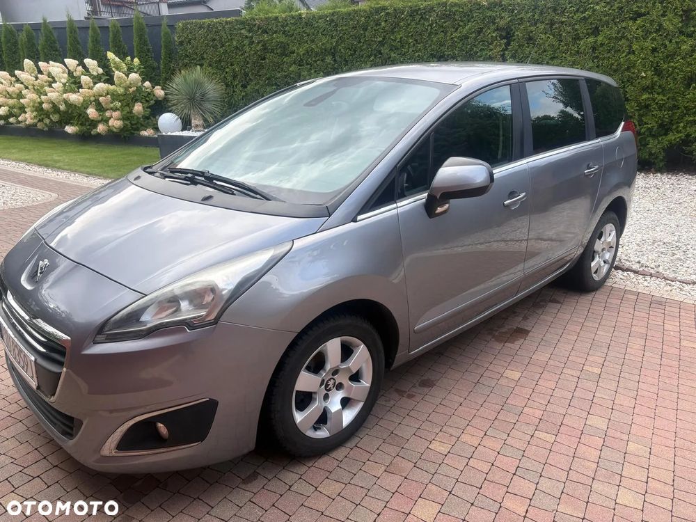 Peugeot 5008 2015 photo 4