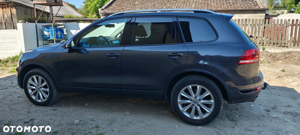 Volkswagen Touareg - 12