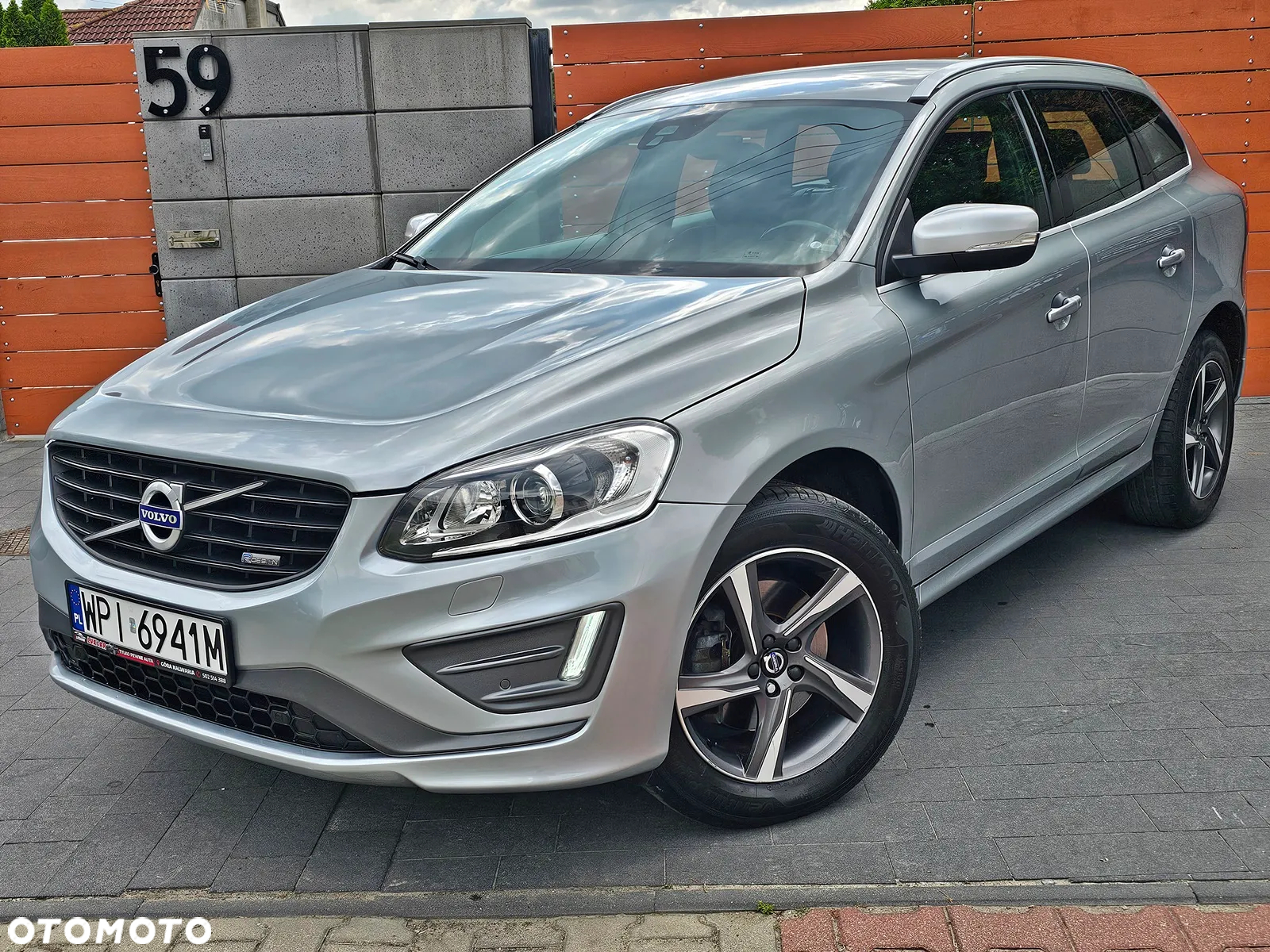 Volvo XC 60 - 4