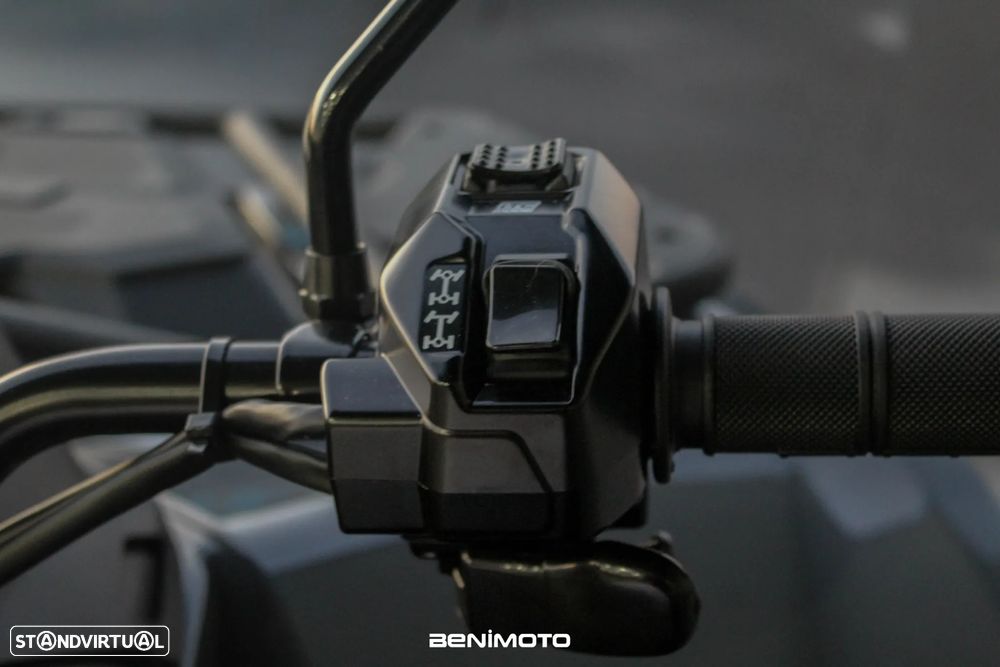 Can-Am Outlander MAX 700 DPS - 18