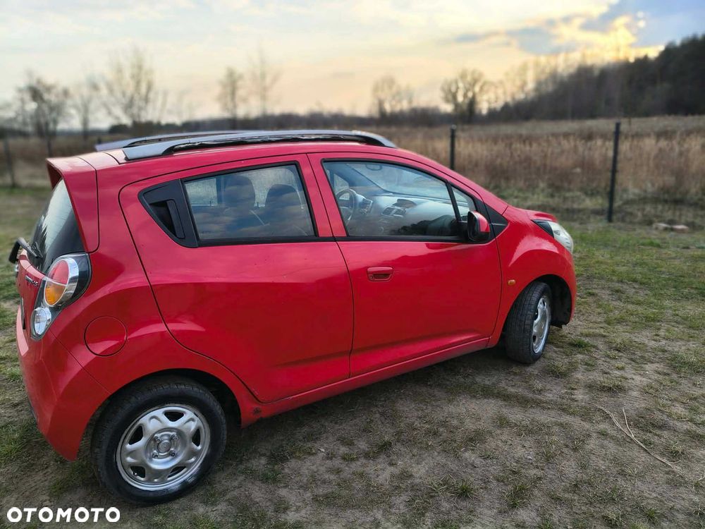 Chevrolet Spark - 4