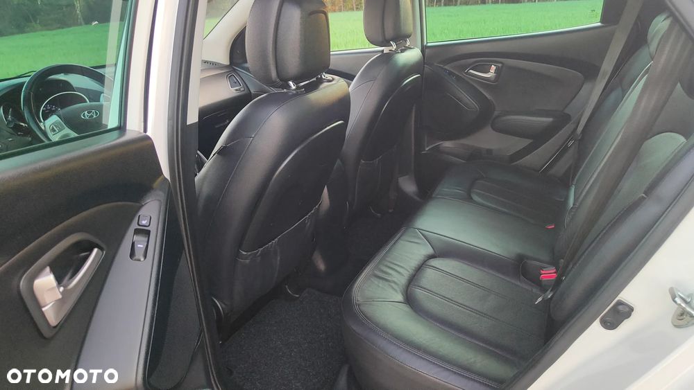 Hyundai ix35 2.0 CRDi 4WD Automatik Premium - 18