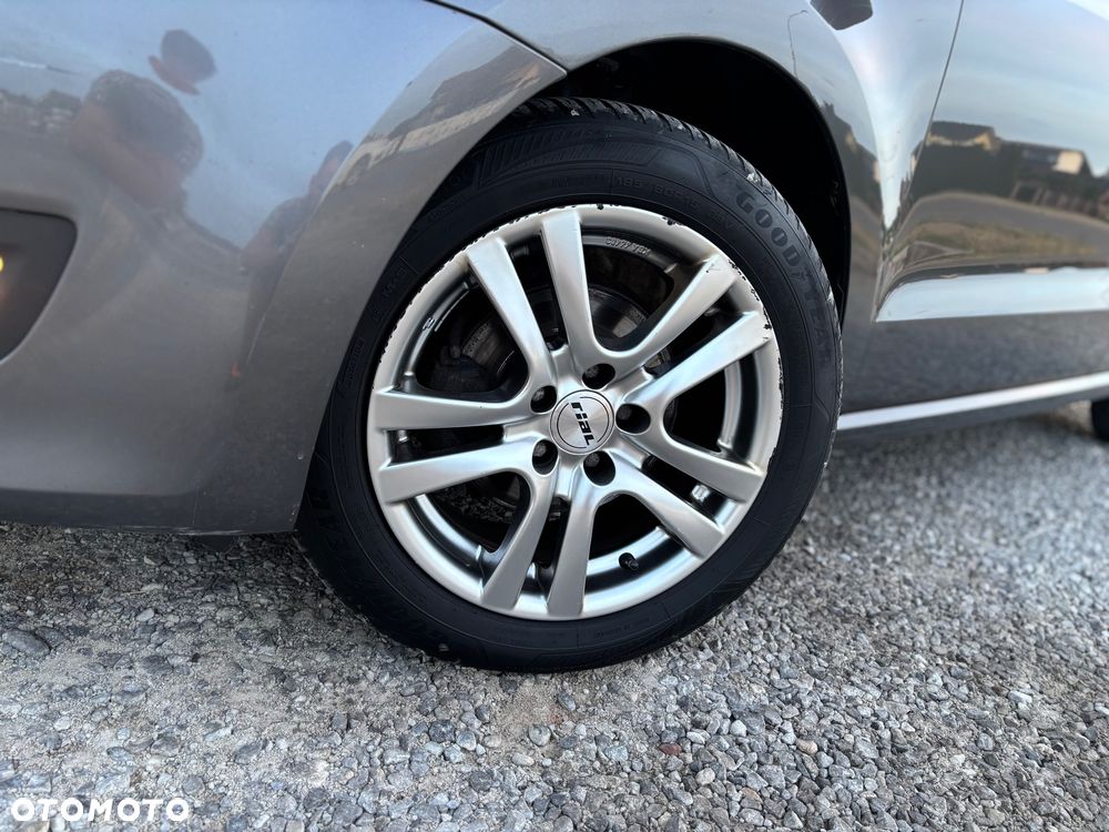 Volkswagen Polo - 16