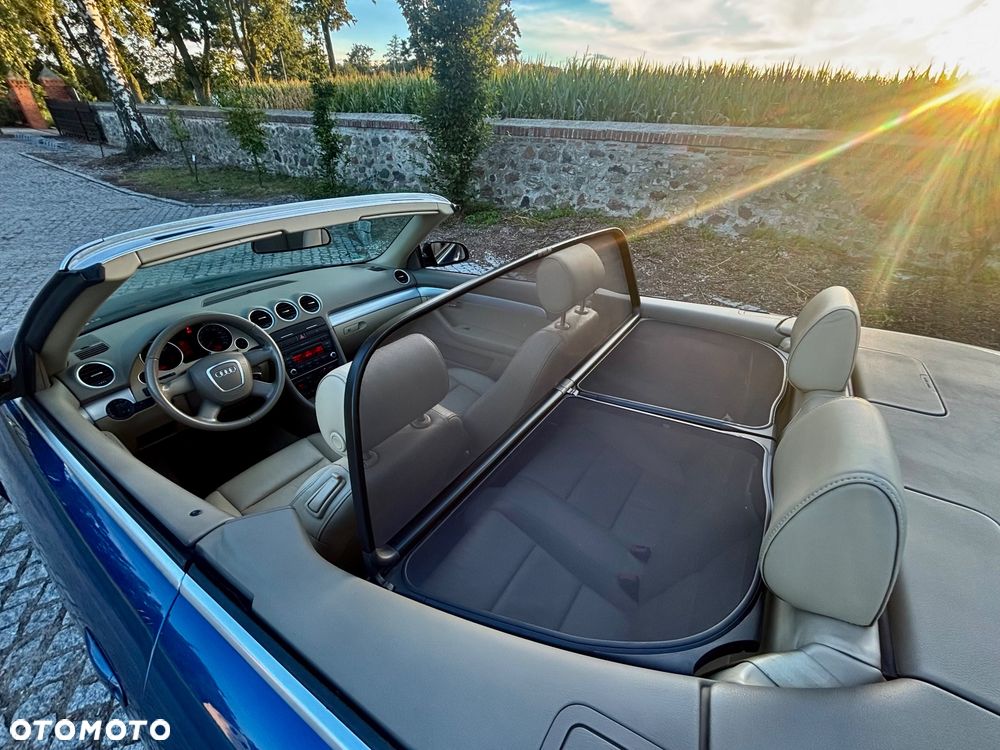Audi A4 Cabrio 1.8 T - 17