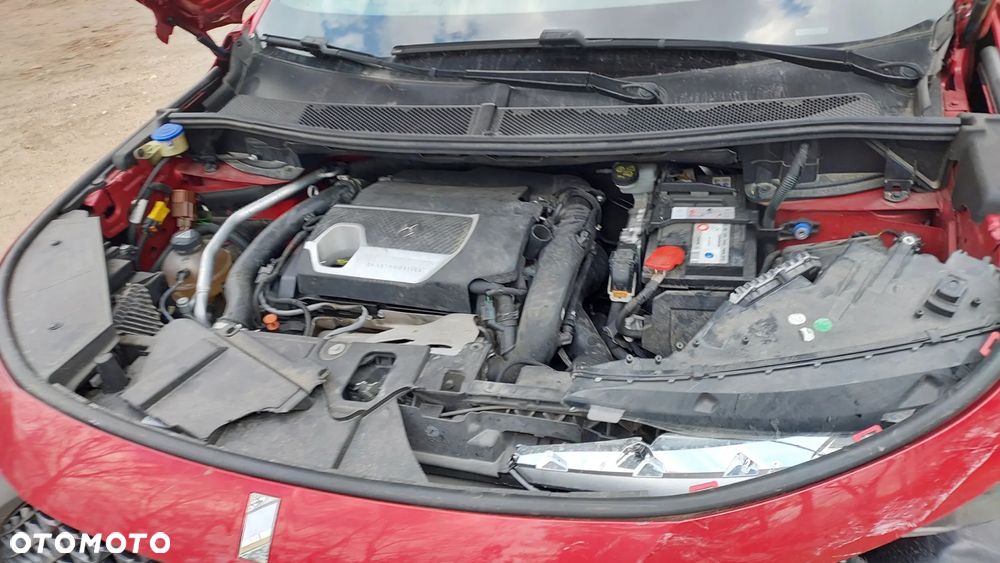 DS Automobiles DS 7 Crossback 1.6 PureTech Performance Line + - 23