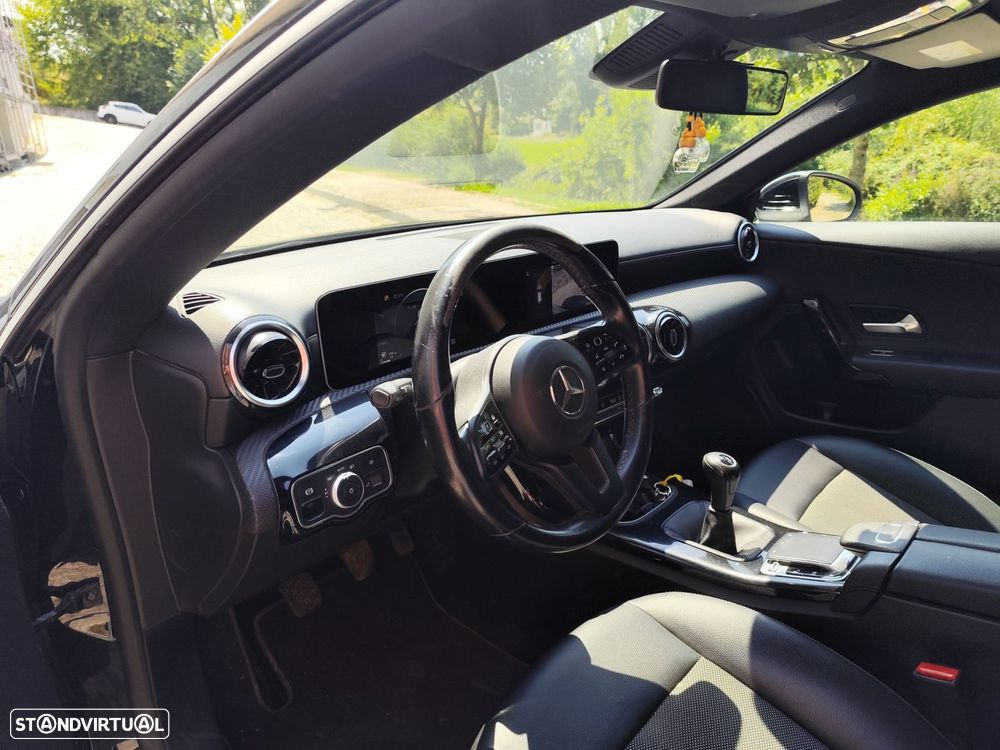 Mercedes-Benz CLA 180 d Shooting Brake Style Plus - 20