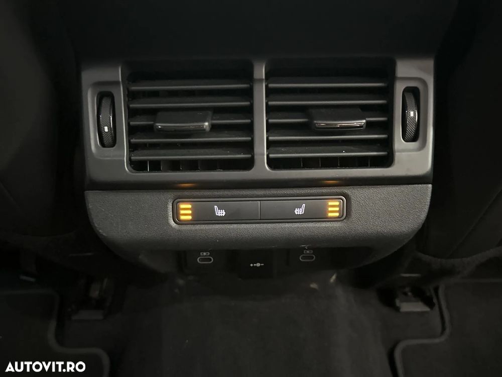 Land Rover Range Rover Evoque - 22