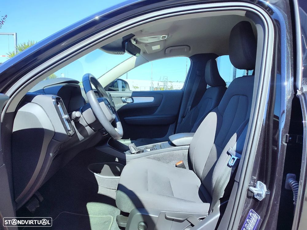 Volvo XC 40 1.5 T3 Momentum Plus Geartronic - 7