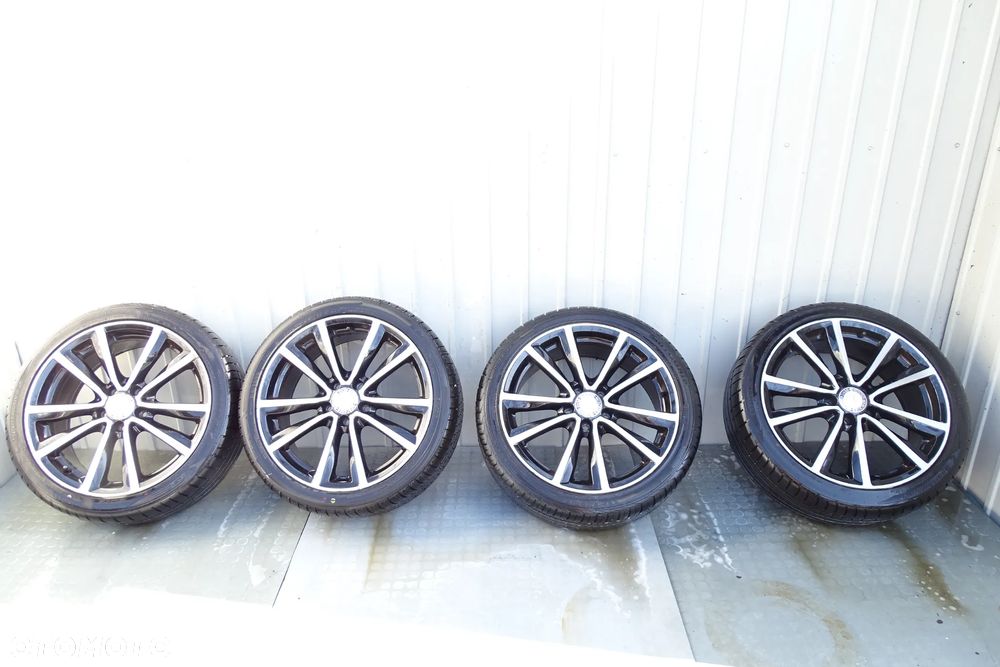 MERCEDES B KLASA W246 Alufelgi Felgi Aluminiuwe 2464010600 - 1