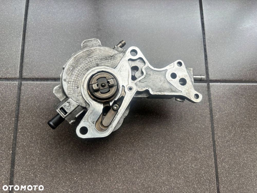 POMPA VACUM 1.9 2.0 TDI VW AUDI SKODA SEAT 038145209H - 2