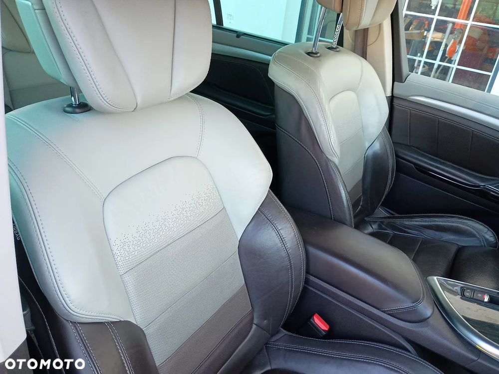 Renault Espace 1.6 dCi Energy Initiale Paris EDC 7os - 7