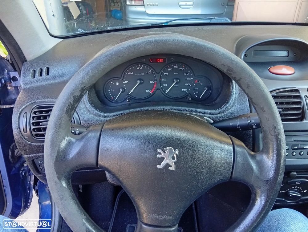 Peugeot 206 1.4 HDi ColorLine - 11