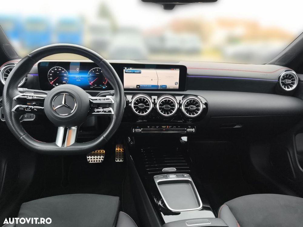 Mercedes-Benz CLA - 11