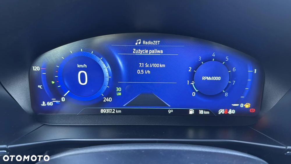 Ford Focus 1.0 EcoBoost Titanium X - 21