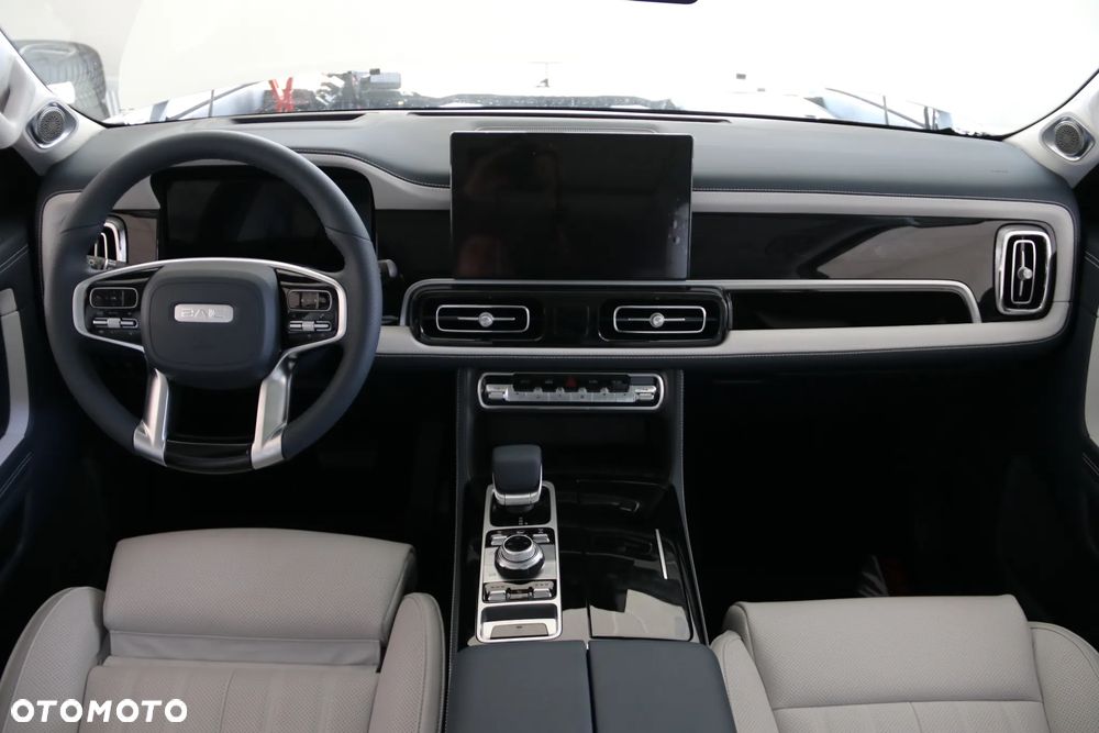 BAIC BJ60 mHEV Flagship 4x4 - 12