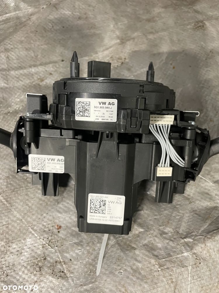 VW MANETKI SKODA TAŚMA zwijak airbag 5Q1953569J - 3