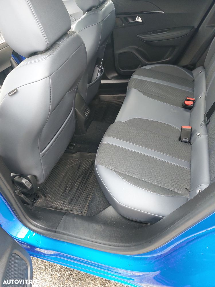 Peugeot 2008 1.5 BlueHDI FAP Allure - 12