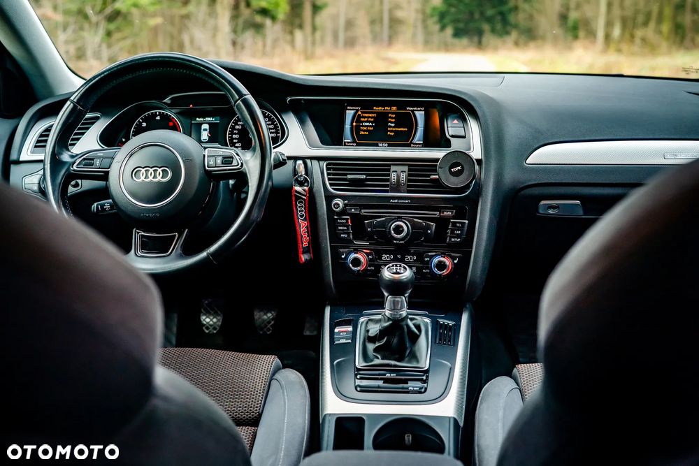 Audi A4 Allroad 2.0 TDI Quattro - 26