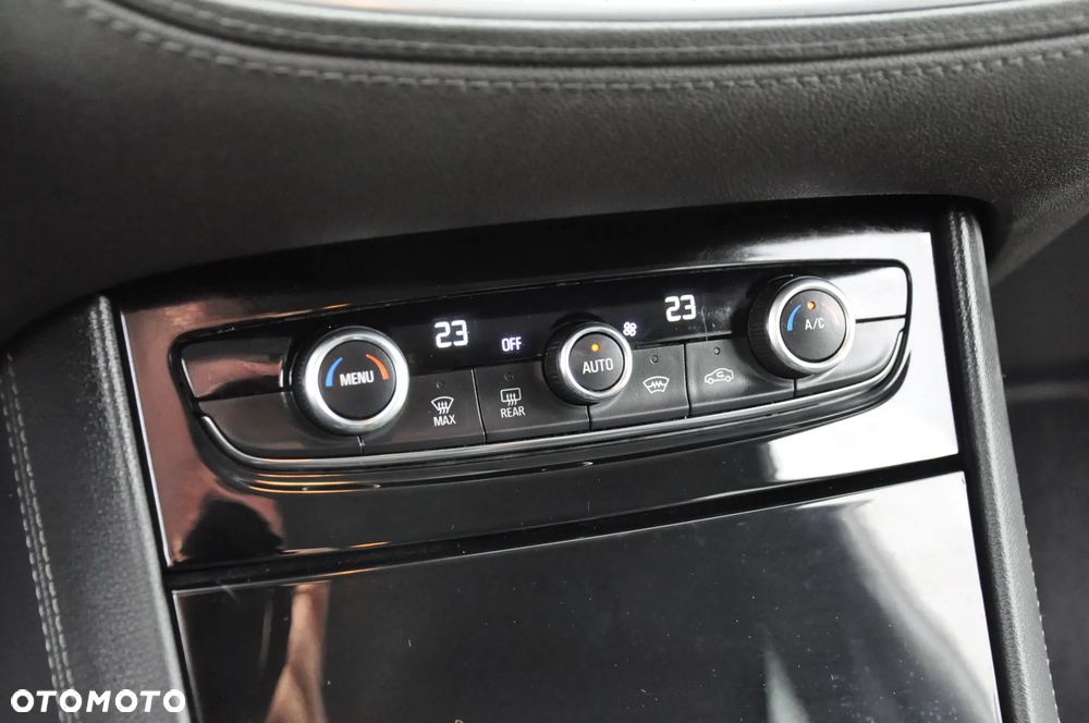 Opel Grandland X 1.2 T GPF Elegance S&S - 34