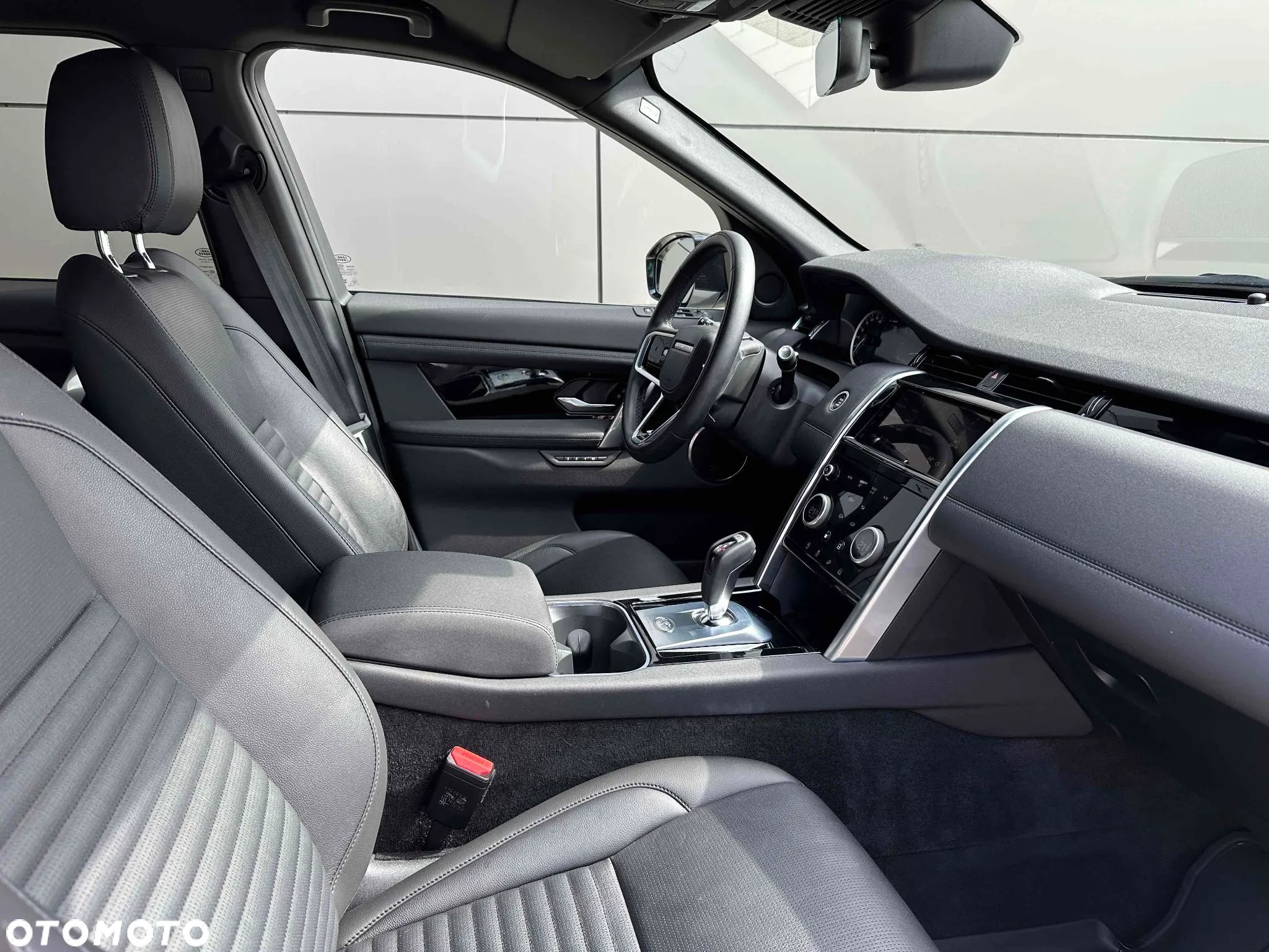 Land Rover Discovery Sport - 7